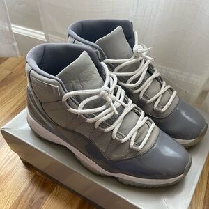 Jordan retro 11 cool grey